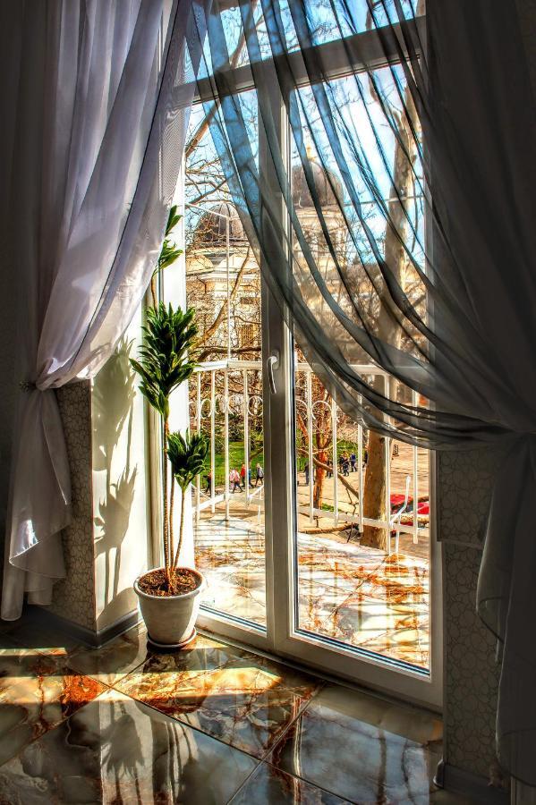 Soborna Square Apartment Odessza Kültér fotó